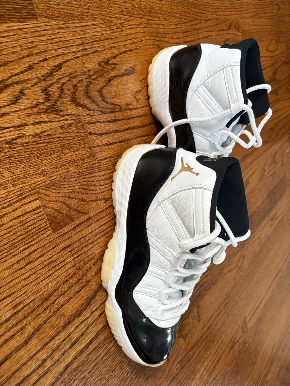 Nike Men’s Black and White Athletic Shoes